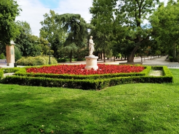 RRADO GARDENS